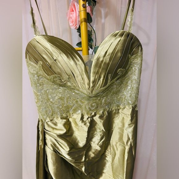 Glamorous Satin Prom Dress in Olive Green - Picture 2 of 5
